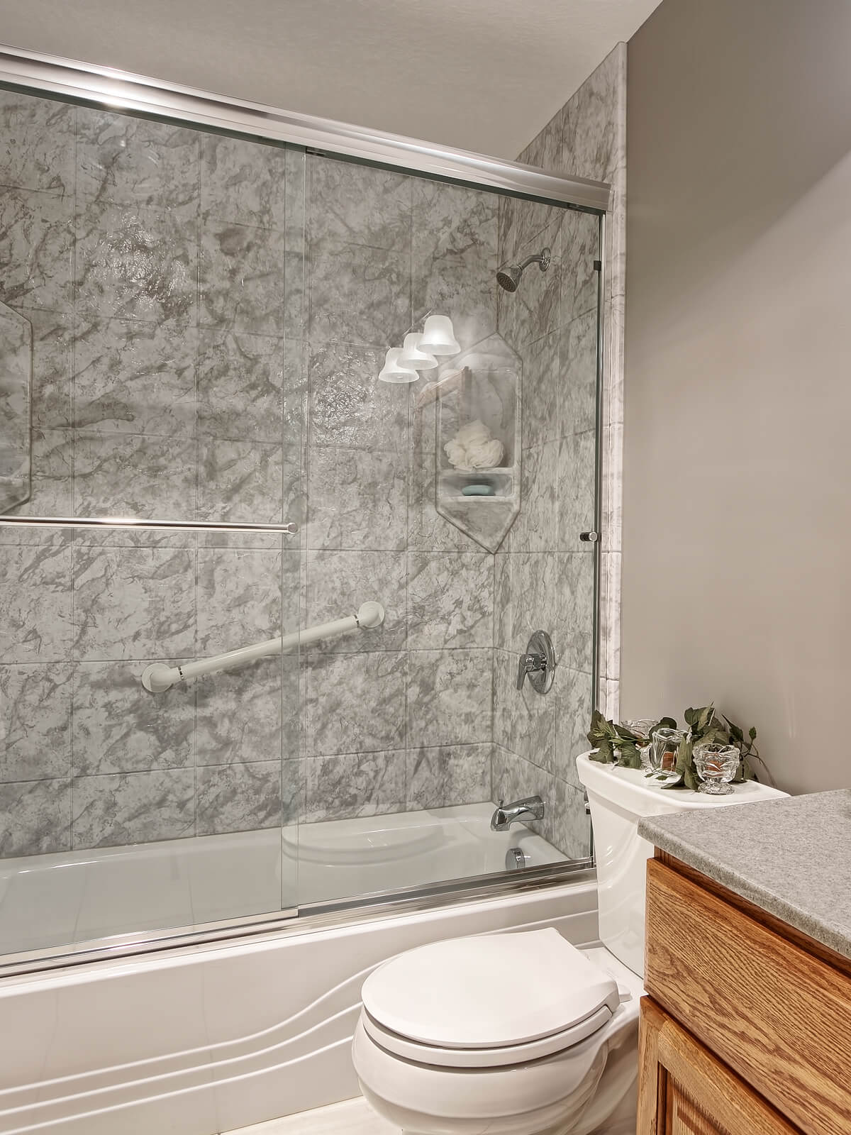 Shower with tile